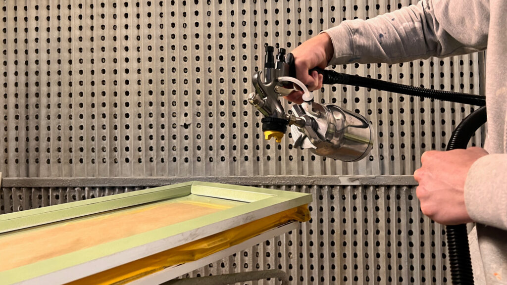 How To Use A HVLP Spray Gun And Equipment – A Simple Guide